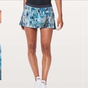 Lululemon Play Off The Pleats Skirt Sun Dazed Multi Blue / Super Dark